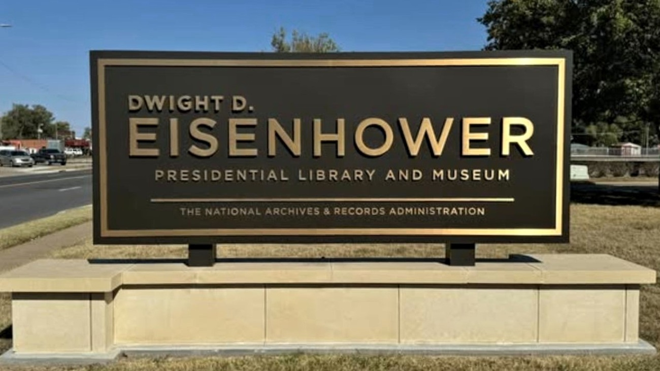 Name:  69-20250516_145050 Eisenhower Museum (1).jpg
Views: 2333
Size:  194.7 KB