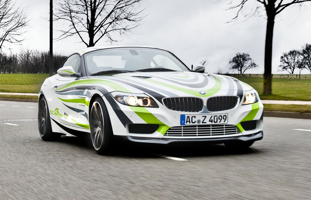 Name:  schnitzer-z4-1.jpg
Views: 10620
Size:  157.9 KB