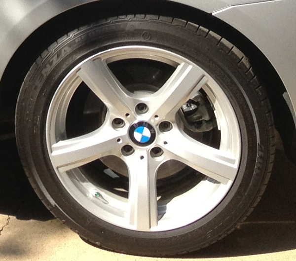 Name:  Stock wheel & tire.jpg
Views: 2987
Size:  102.8 KB