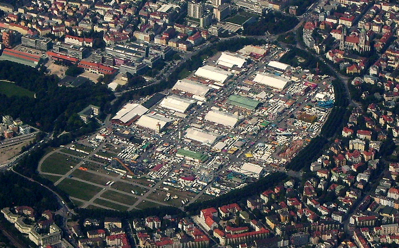 Name:  Wiesn2006_Luftaufnahme.jpg
Views: 4261
Size:  329.7 KB