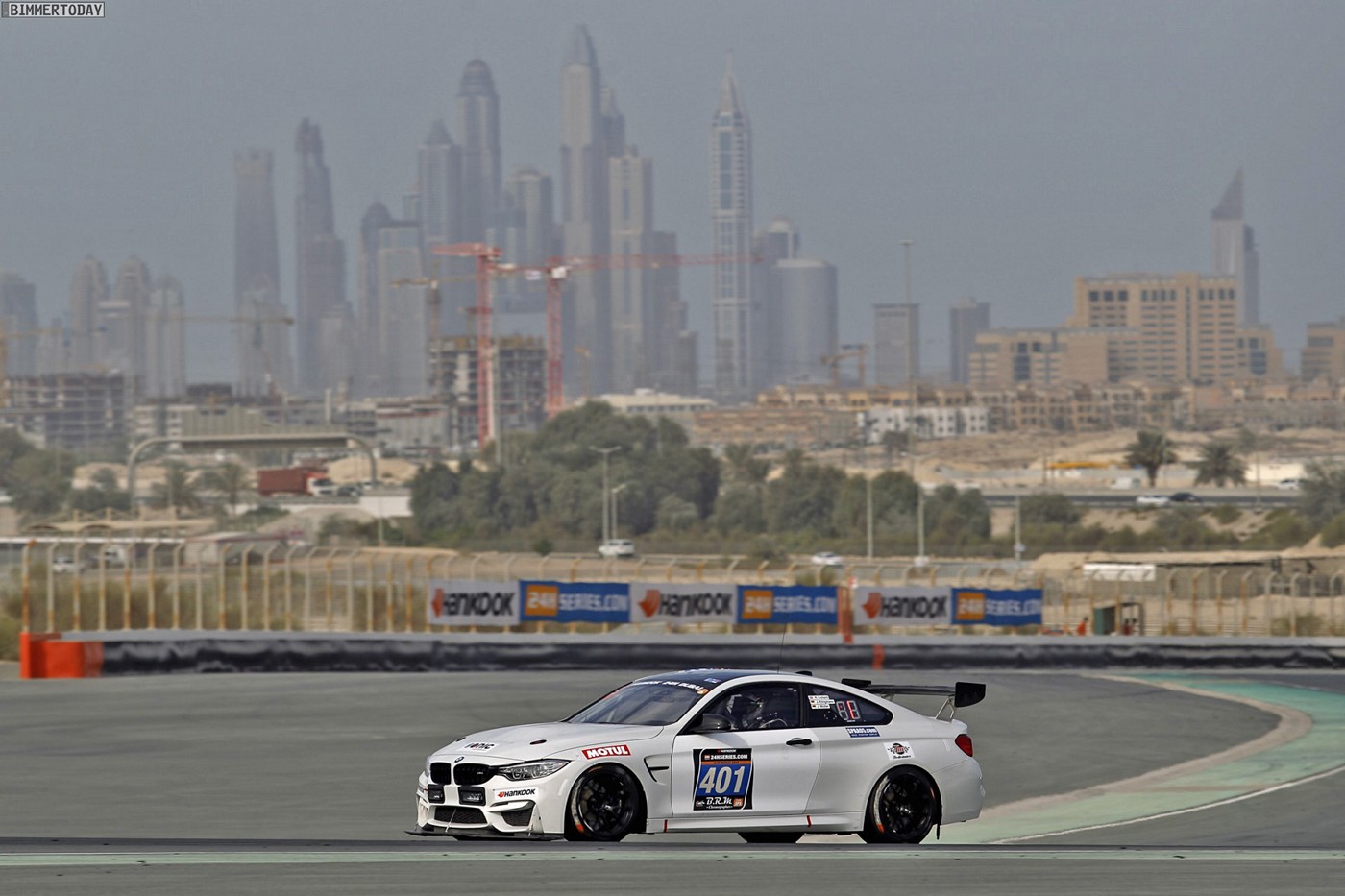 Name:  24h-Dubai-2017-BMW-M4-GT4-10.jpg
Views: 10538
Size:  213.1 KB