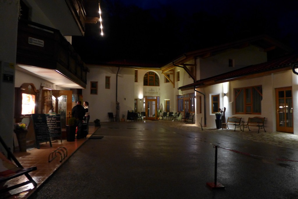 Name:  SchlossBlick Hotel near Kufstein, AustriaP1000934.jpg
Views: 13078
Size:  140.4 KB