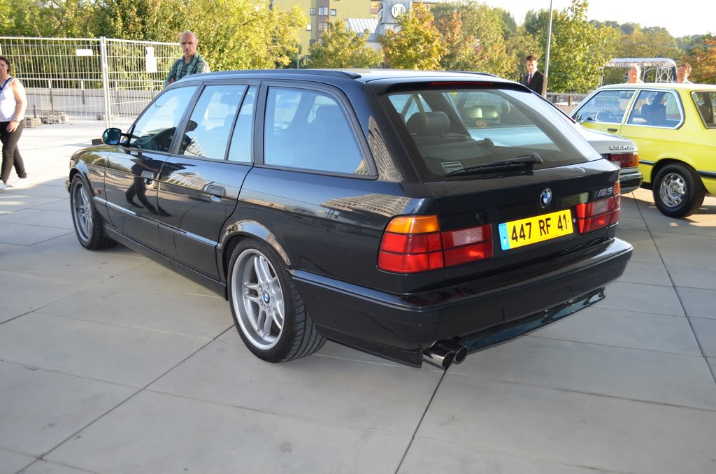 Name:  e34 M5 bonhams auction  DSC_0715.jpg
Views: 13542
Size:  132.6 KB