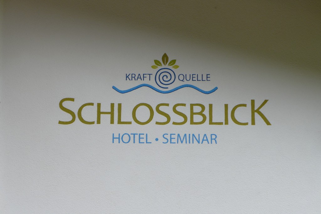 Name:  schloss Blick Hotel Kufstein   P1000990.jpg
Views: 10393
Size:  144.2 KB