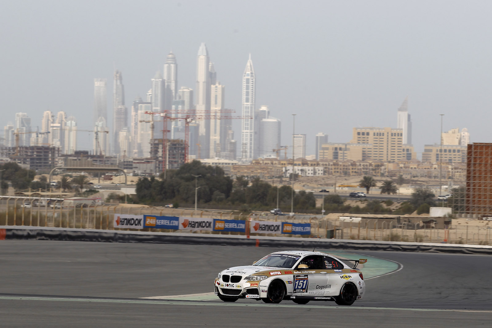 Name:  P90246481_highRes_dubai-uea-12-14-01-2.jpg
Views: 11016
Size:  241.5 KB