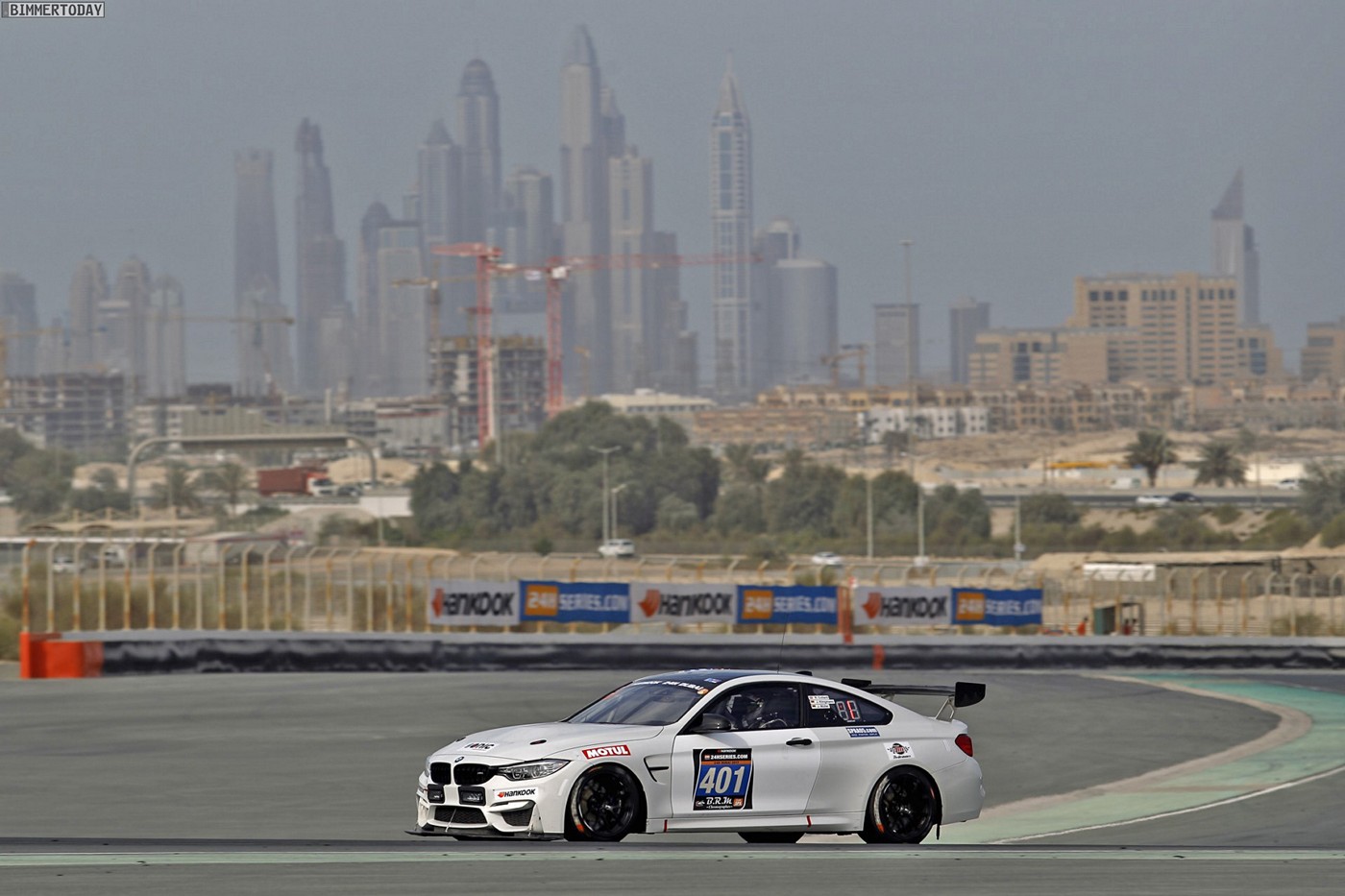 Name:  24h-Dubai-2017-BMW-M4-GT4-10.jpg
Views: 10537
Size:  213.1 KB