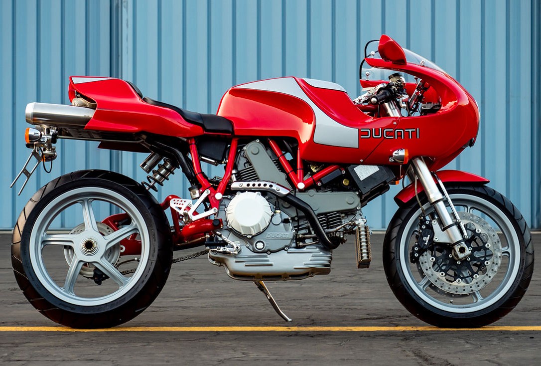 Name:  ducati-mh900e.jpg
Views: 1989
Size:  249.8 KB