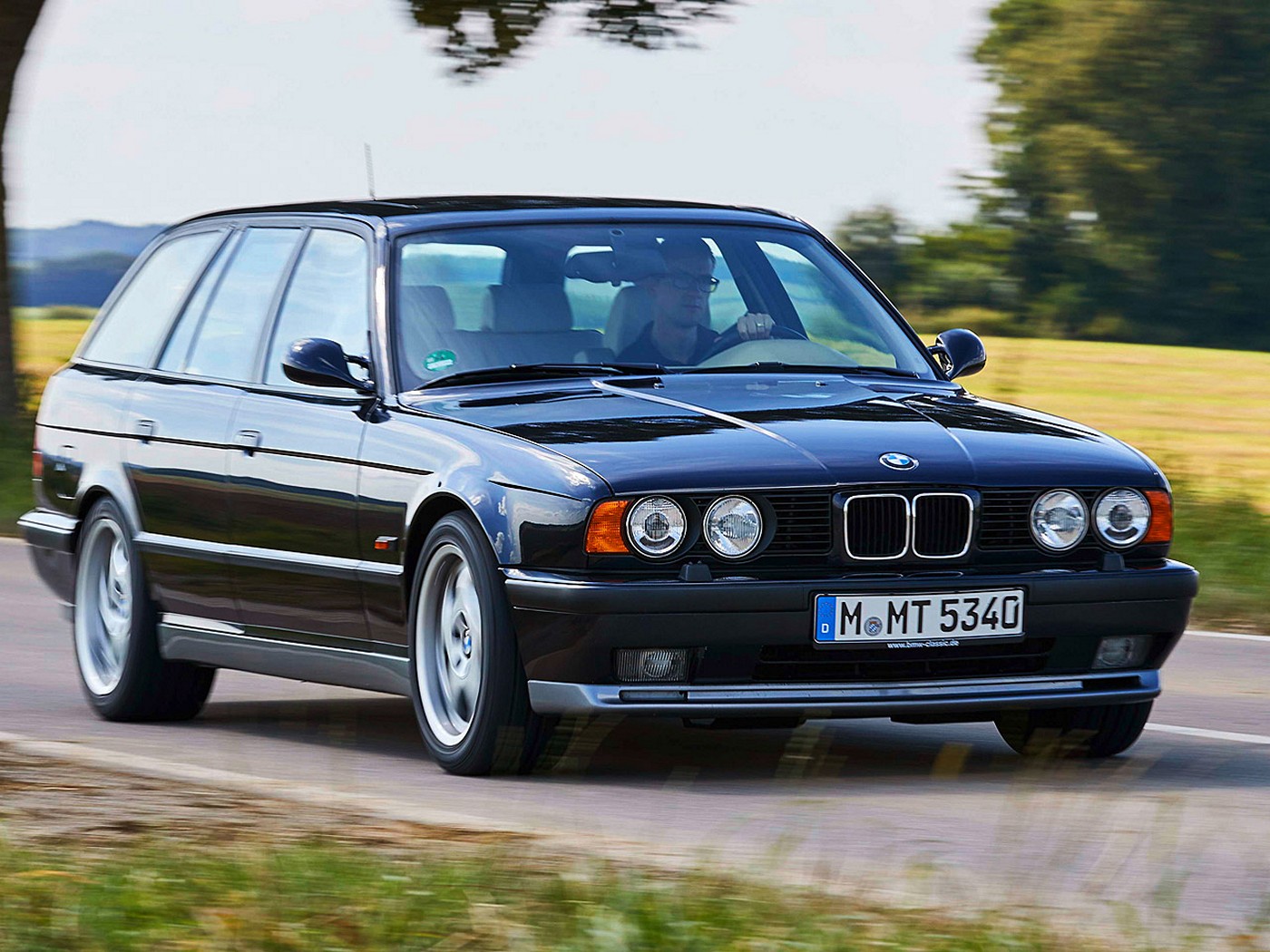 Name:  bmw_m5_touring_9.jpg
Views: 4065
Size:  307.1 KB