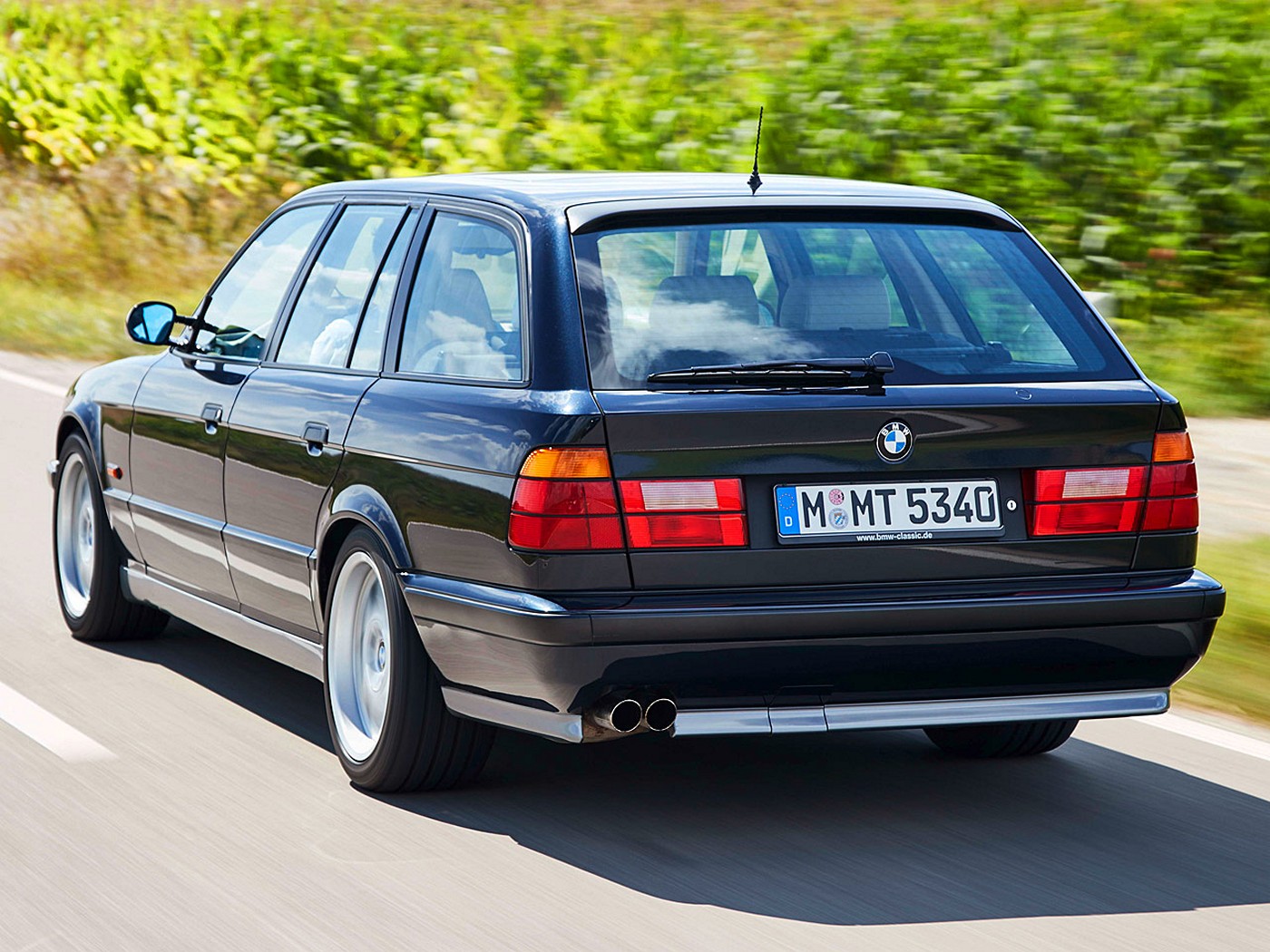 Name:  bmw_m5_touring_11.jpg
Views: 4081
Size:  336.7 KB