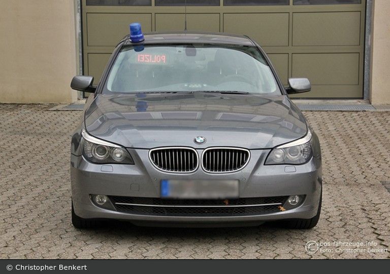 Name:  polizei   67287-large.jpg
Views: 5508
Size:  97.7 KB