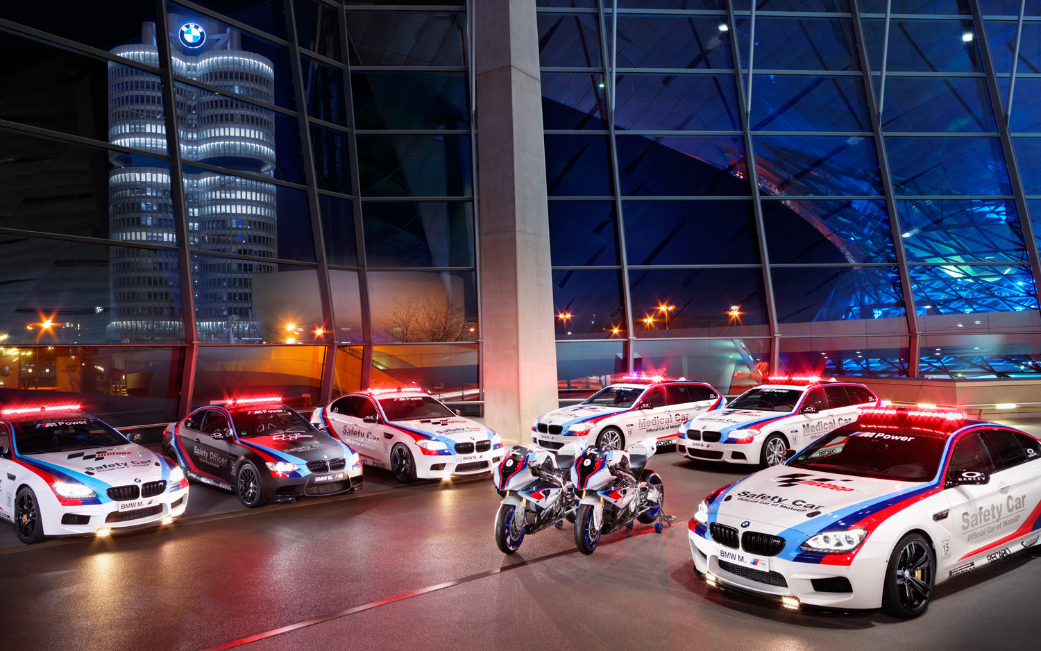 Name:  2013-BMW-M-MotoGP-Safety-Car-lineup.jpg
Views: 6781
Size:  563.2 KB