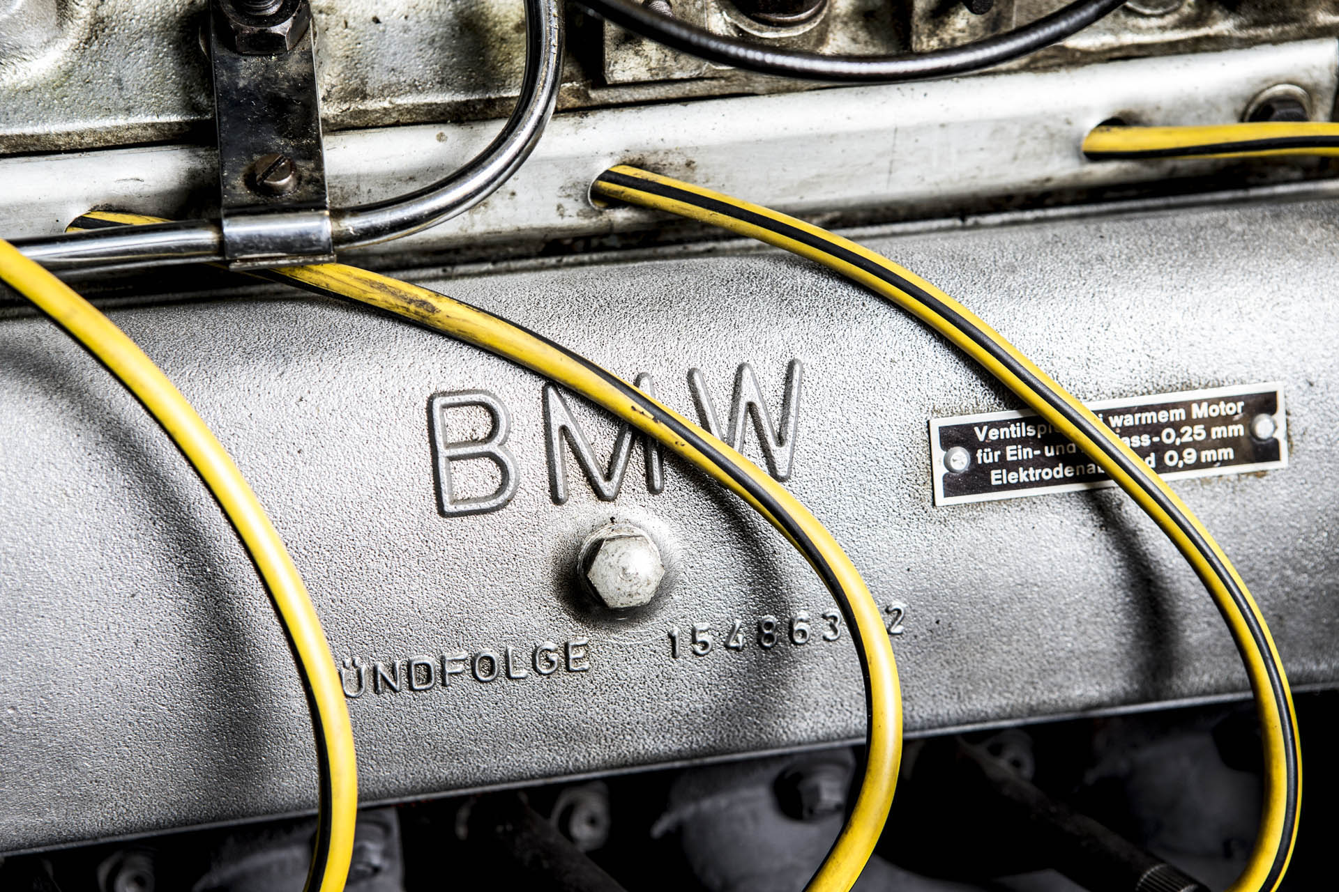 Name:  1957-bmw-507-john-surtees-bonhams-27.jpg
Views: 5048
Size:  547.8 KB