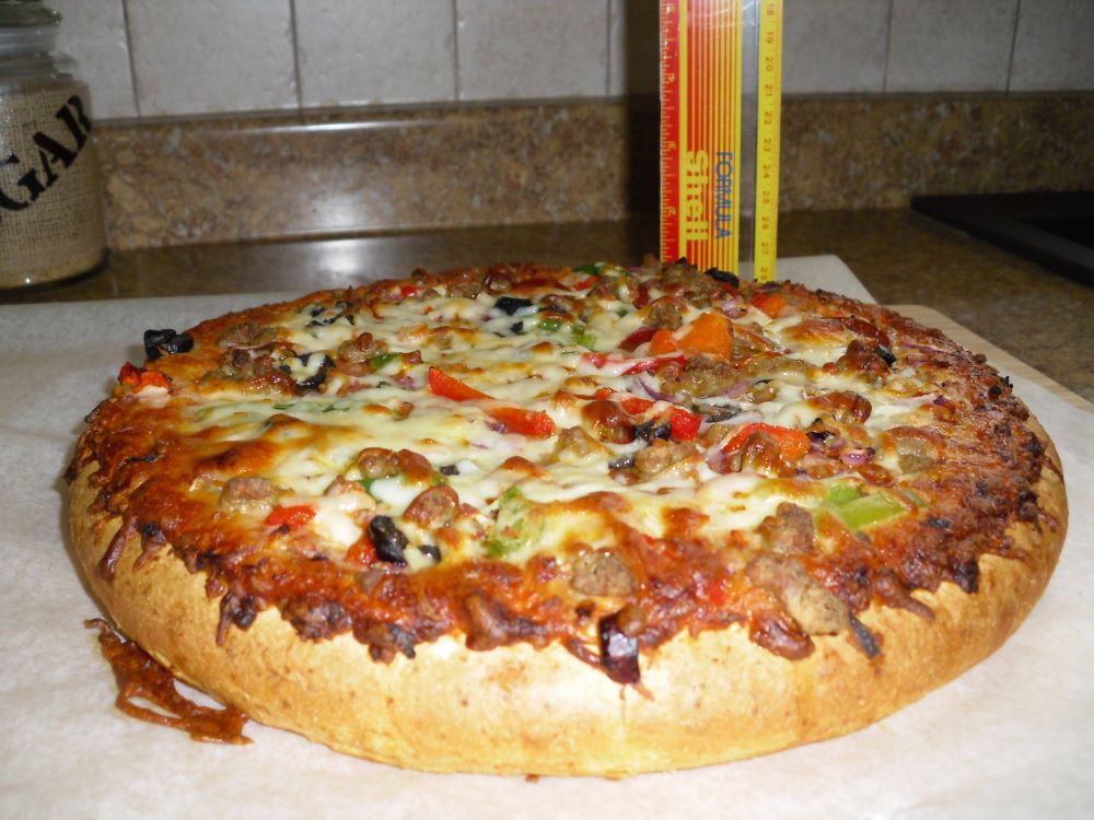 Name:  Pizza.JPG
Views: 404
Size:  119.7 KB