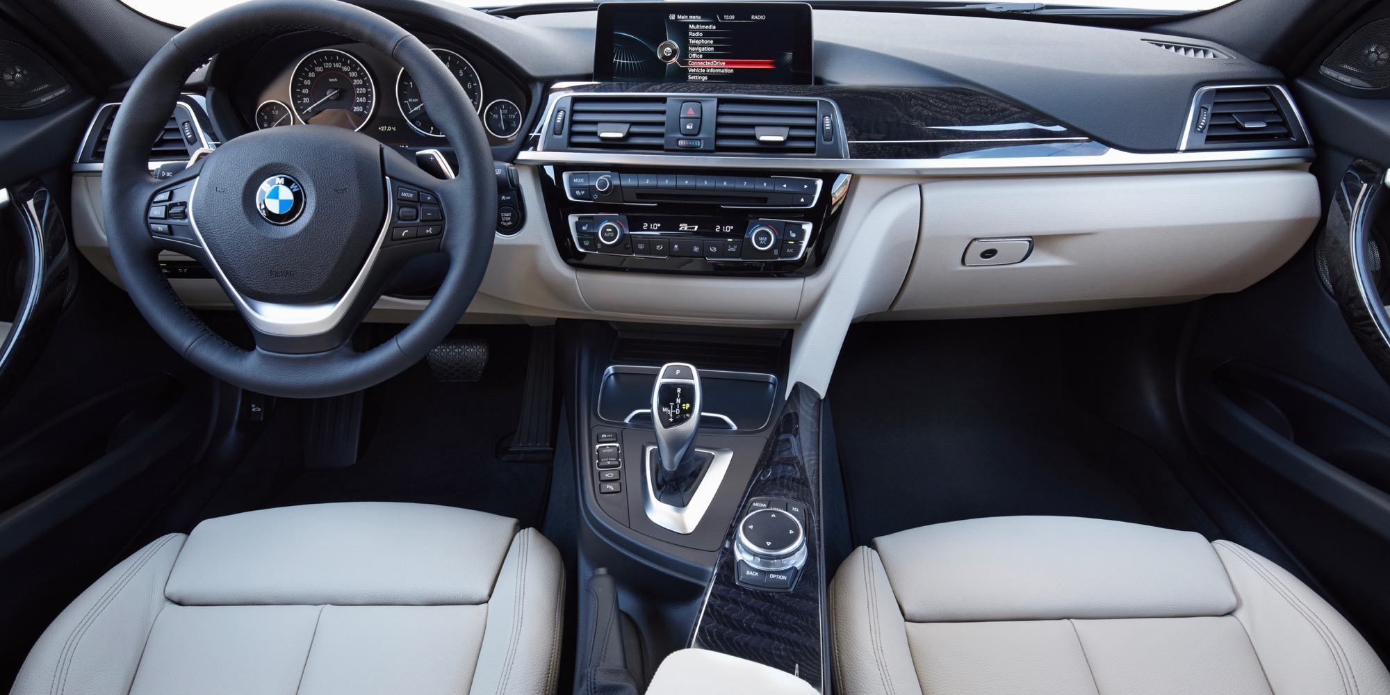 Name:  2016-BMW-340i-Interior-3.jpg
Views: 1959
Size:  415.0 KB