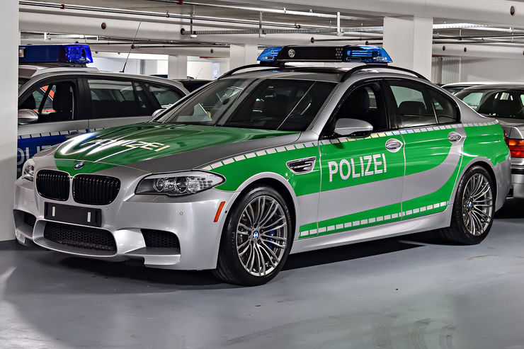 Name:  BMW-M5-F10-Polizei-BMW-Classic-Depot-fotoshowBig-4c8871c3-1003525.jpg
Views: 19143
Size:  86.1 KB