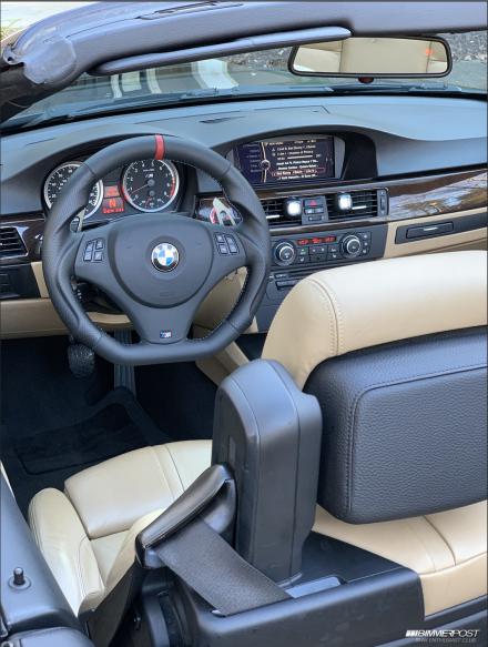 BMWM3SteeringWheel.jpg